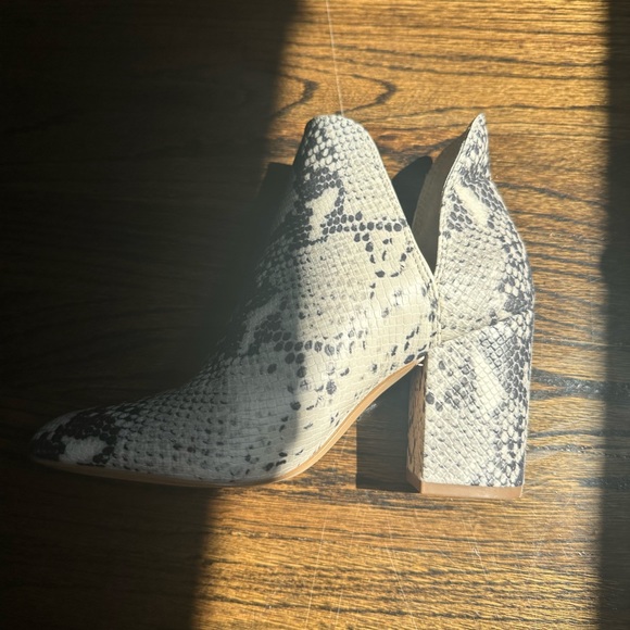 Steve Madden Ragan Snake Print Bootie - Picture 3 of 5